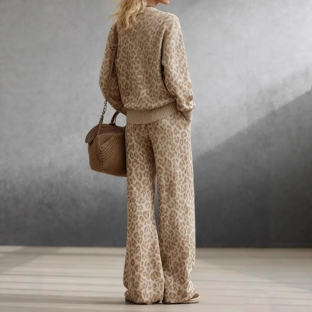 Leopard Print Long Sleeve Slim Fit Sweatsuit